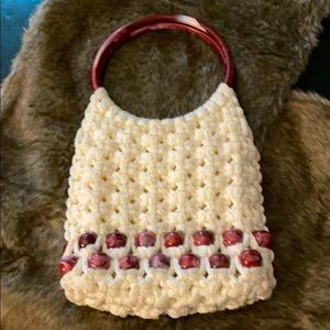 Crocheted small double ring purse with bead detail